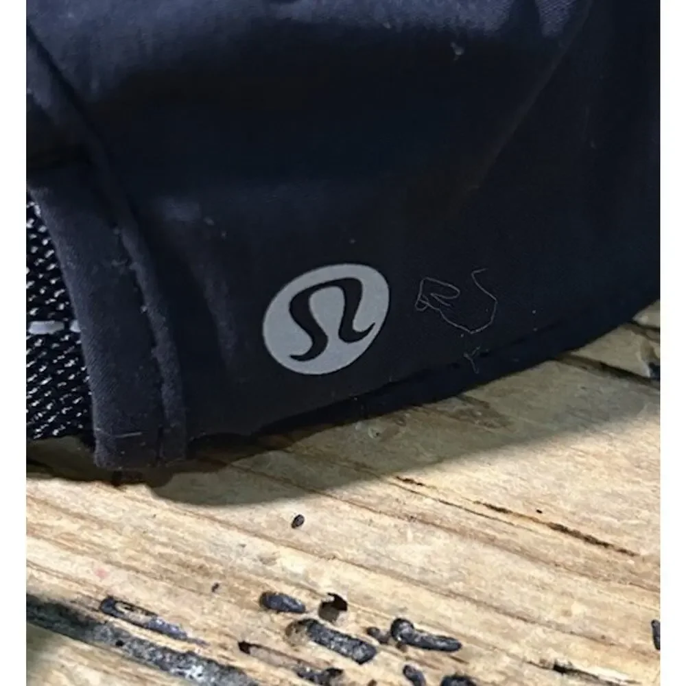Lululemon Womens One Size Black Baller Hat Run EUC